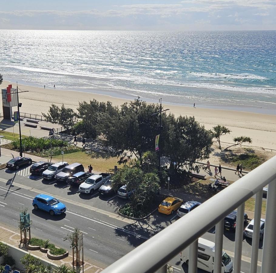Beachfront Studio Гоулд Коуст Екстериор снимка